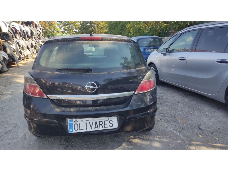 opel astra h (a04) del año 2009
