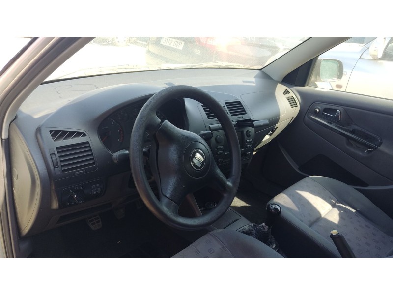 seat ibiza ii (6k1) del año 2000