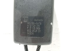 Recambio de enganche cinturon trasero derecho para opel astra h (a04) 1.7 cdti (l48) referencia OEM IAM 13128019 401266978 51976 2