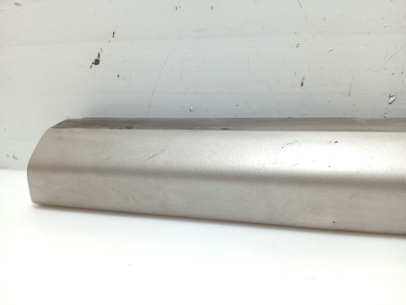 Recambio de moldura para opel astra h (a04) 1.7 cdti (l48) referencia OEM IAM 13116934  331985437