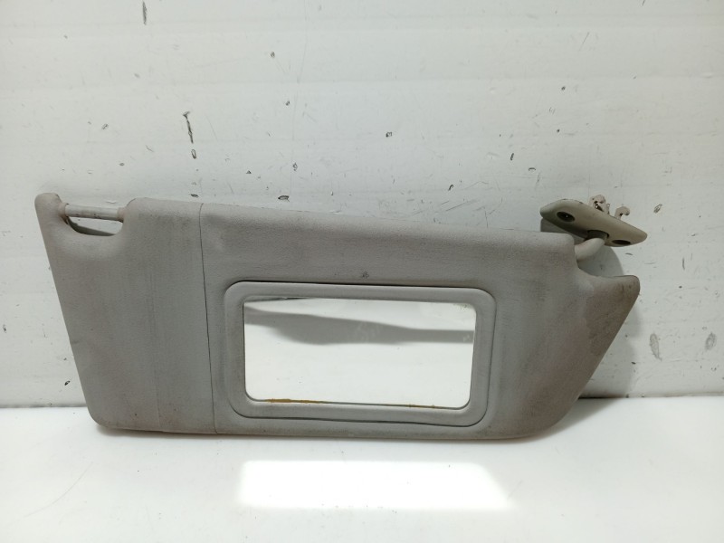 Recambio de parasol derecho para opel astra h (a04) 1.7 cdti (l48) referencia OEM IAM 13113045  