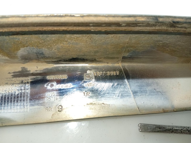 Recambio de moldura para opel astra h (a04) 1.7 cdti (l48) referencia OEM IAM 13223917  461088395