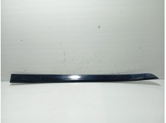 Recambio de moldura puerta delantera derecha para opel astra h (a04) 1.7 cdti (l48) referencia OEM IAM 24461094 24461093 