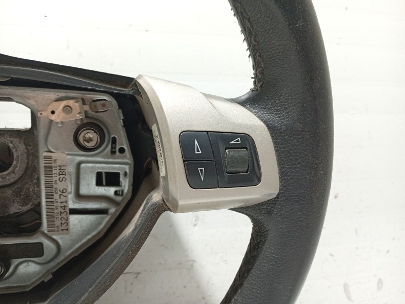 Recambio de volante para opel astra h (a04) 1.7 cdti (l48) referencia OEM IAM 13234176 13234174 