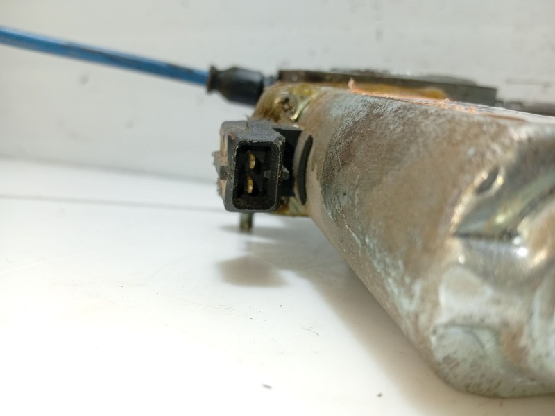 Recambio de elevalunas delantero derecho para peugeot 406 berlina (s1/s2) referencia OEM IAM 9222K5 9222F4 