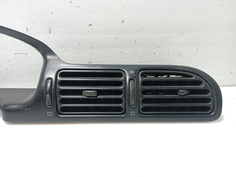 Recambio de moldura para peugeot 406 berlina (s1/s2) referencia OEM IAM 9616431577 9628643977 