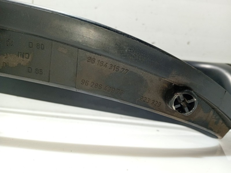 Recambio de moldura para peugeot 406 berlina (s1/s2) referencia OEM IAM 9616431577 9628643977 