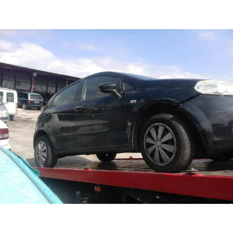 fiat grande punto (199) 1.4 8v active (01.2007)   |   01.07 - 12.11 | 2007 - 2011 | 78 cv / 57 kw del año 2007