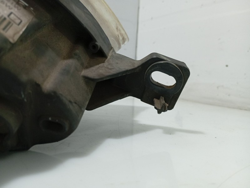 Recambio de faro izquierdo para peugeot 407 (6d_) 1.8 (6d6fzb) referencia OEM IAM 966023618002  0301213201