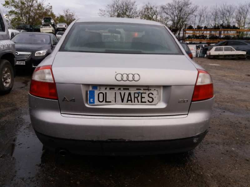 audi a4 berlina (8e) 2.0   |   12.00 - 12.04 | 2000 - 2004 | 131 cv / 96 kw del año 2000