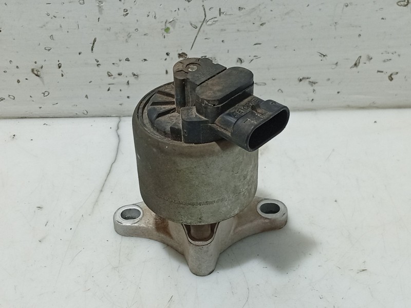 Recambio de valvula egr para peugeot 407 (6d_) 1.8 (6d6fzb) referencia OEM IAM 0  