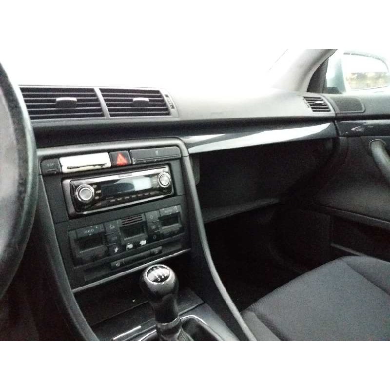 audi a4 berlina (8e) 2.0   |   12.00 - 12.04 | 2000 - 2004 | 131 cv / 96 kw del año 2000