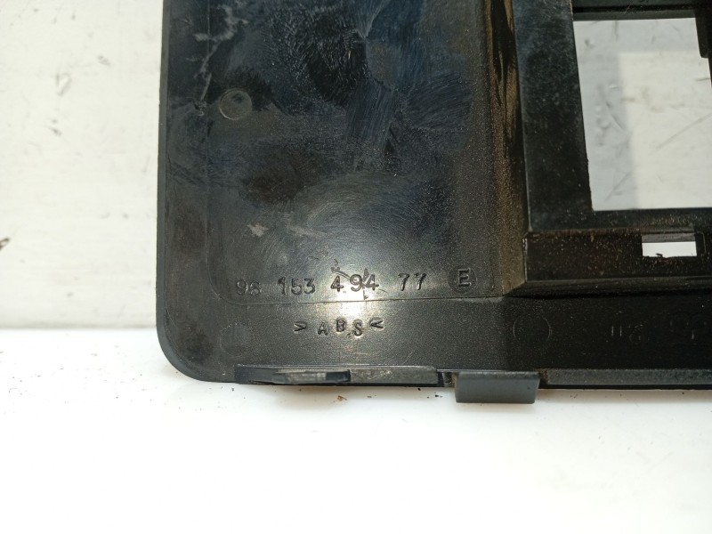 Recambio de moldura para citroën xm berlina 2.1 turbodiesel referencia OEM IAM 9615349477  