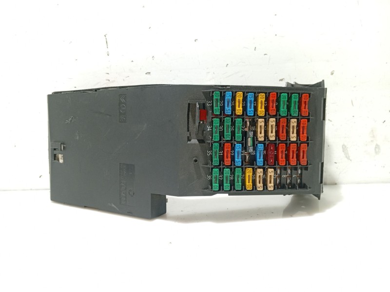 Recambio de caja reles / fusibles para citroën xm berlina 2.1 turbodiesel referencia OEM IAM 6500F5  