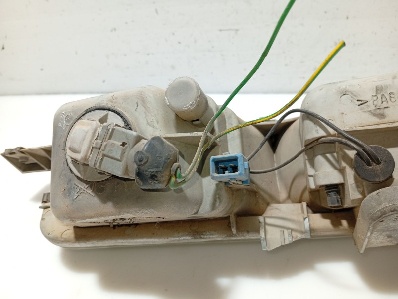 Recambio de piloto delantero izquierdo para citroën xm berlina 2.1 turbodiesel referencia OEM IAM 630341  