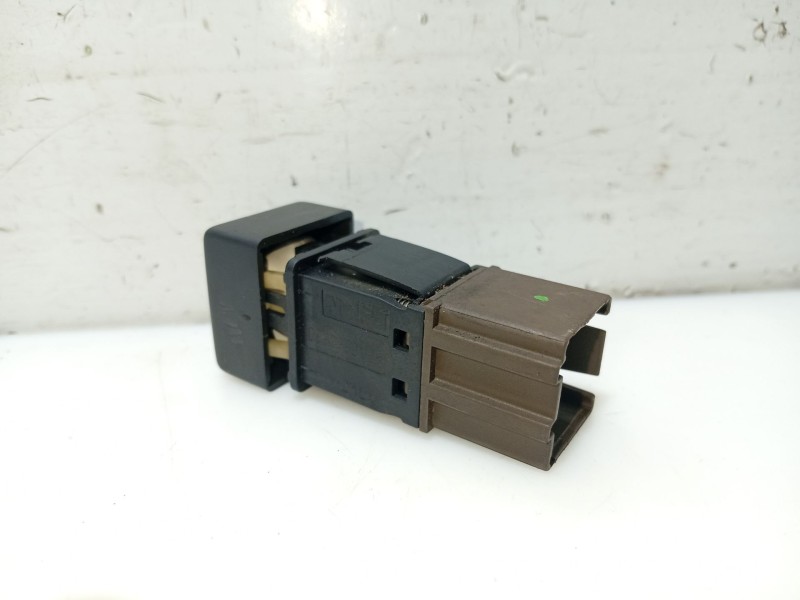 Recambio de interruptor para citroën xm berlina 2.1 turbodiesel referencia OEM IAM 04172ILP  