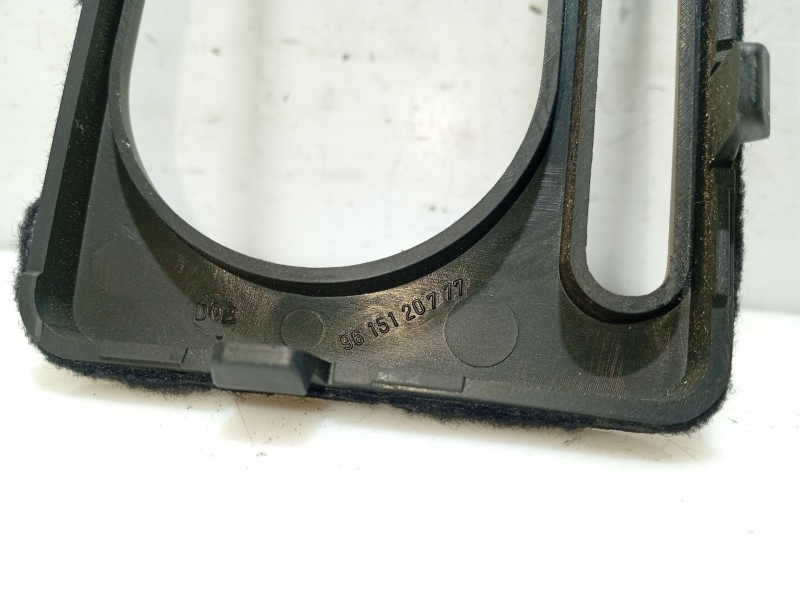 Recambio de moldura para citroën xm berlina 2.1 turbodiesel referencia OEM IAM 9615120777  