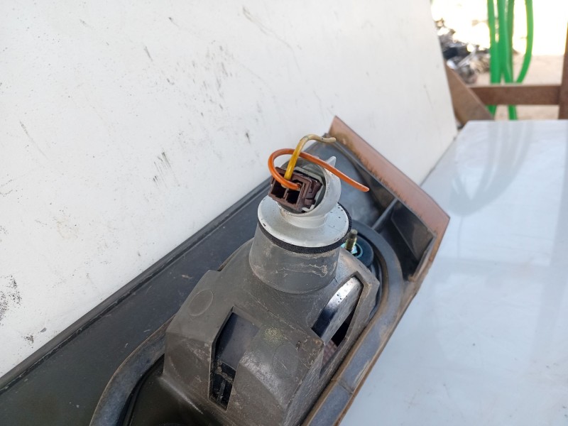 Recambio de piloto trasero central para citroën xm berlina 2.1 turbodiesel referencia OEM IAM 635092  