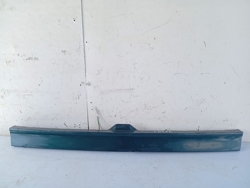 Recambio de moldura para citroën xm berlina 2.1 turbodiesel referencia OEM IAM 9563920477 0F328468 