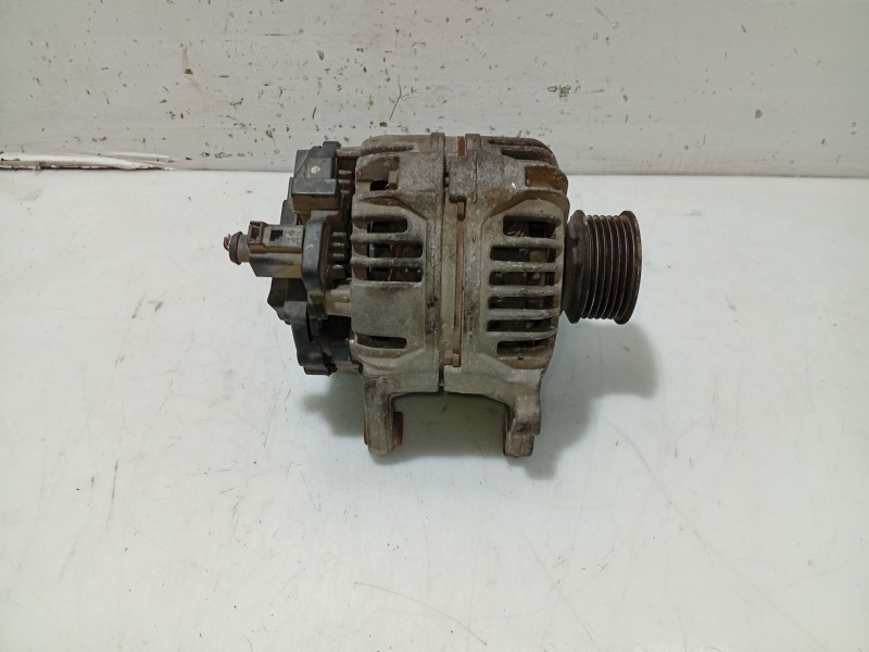 Recambio de alternador para seat ibiza ii (6k1) 1.0 i referencia OEM IAM 037903025  0124325013