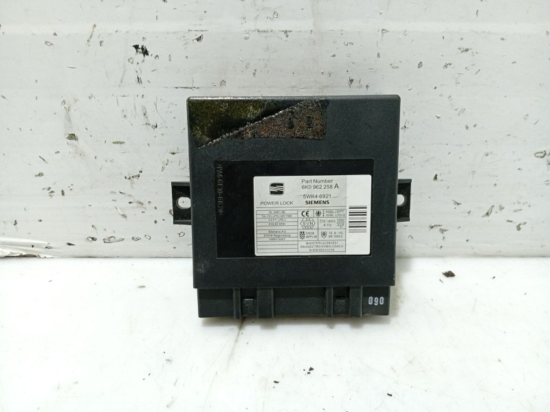 Recambio de modulo electronico para seat ibiza ii (6k1) 1.0 i referencia OEM IAM 6K0962258 5WK46921 