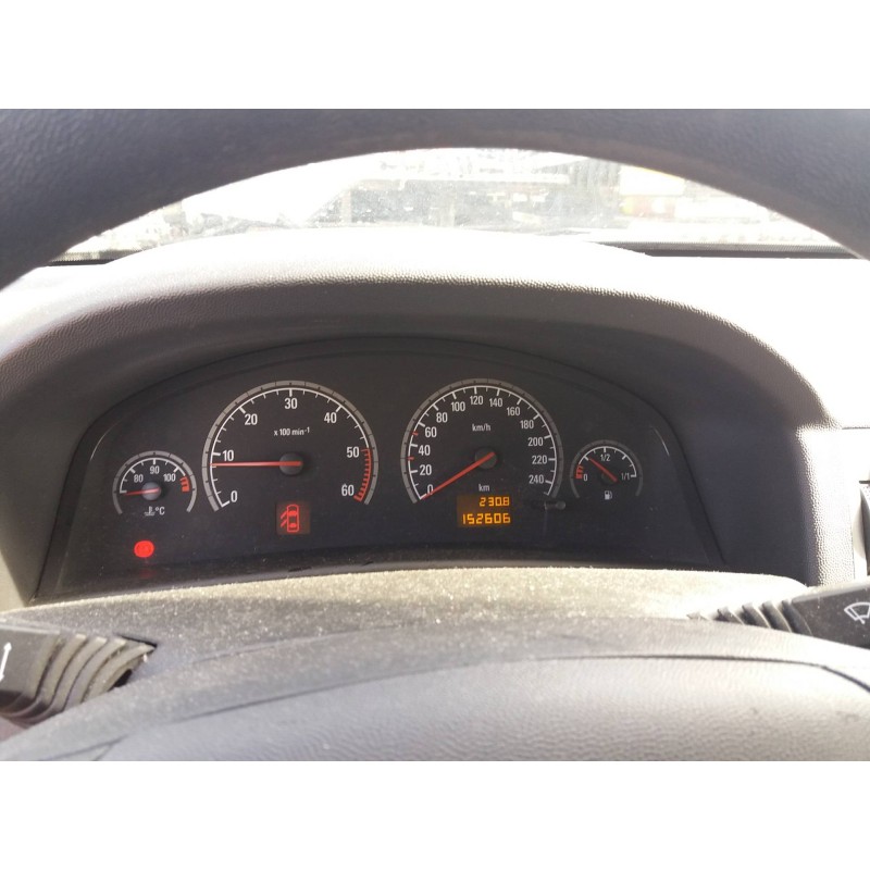 opel vectra c berlina 2.0 dti   |   0.02 - ... | 2002 | 101 cv / 74 kw del año 2002