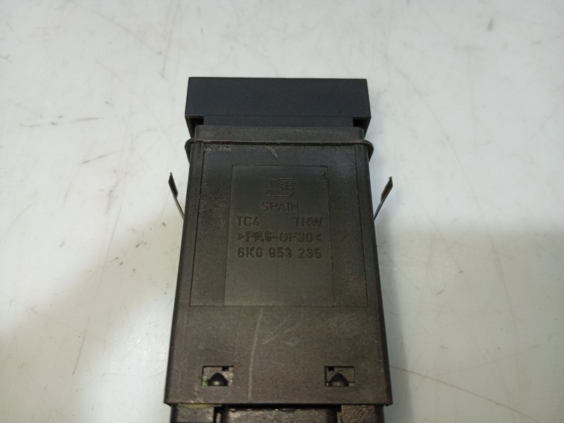 Recambio de warning para seat ibiza ii (6k1) 1.0 i referencia OEM IAM   