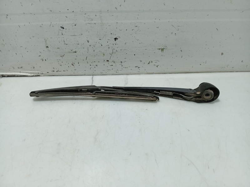 Recambio de brazo limpia trasero para seat ibiza ii (6k1) 1.0 i referencia OEM IAM 1J6955707A  