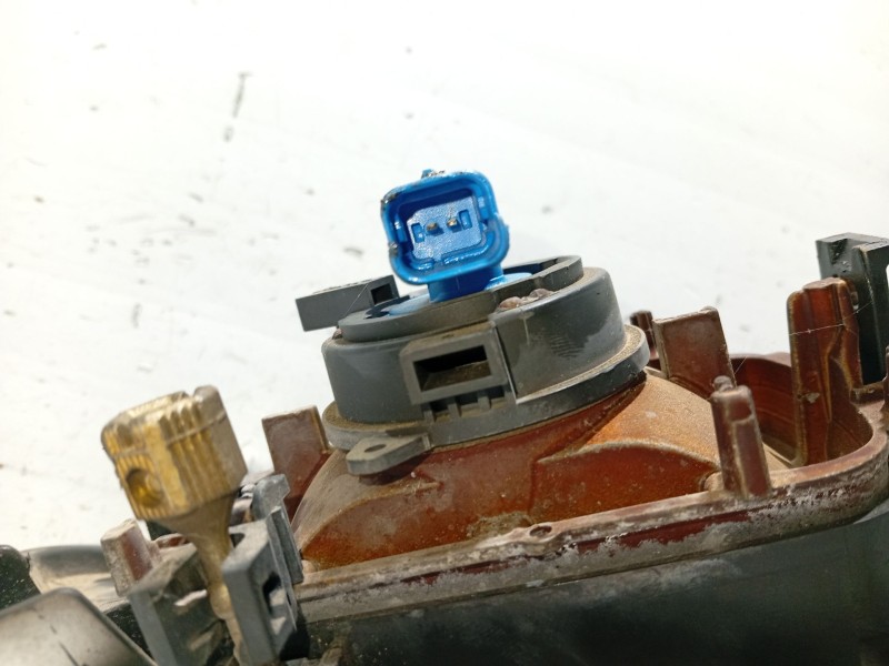 Recambio de faro antiniebla izquierdo para peugeot 607 (s1) básico referencia OEM IAM 6204W5  