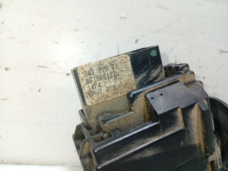 Recambio de mando limpia para peugeot 607 (s1) básico referencia OEM IAM 6239A8 96186612ZL 