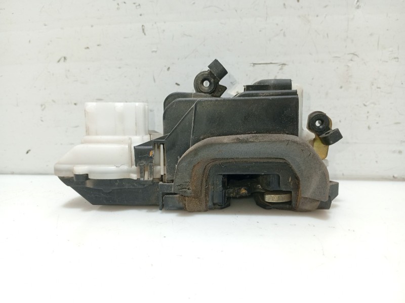 Recambio de cerradura puerta delantera izquierda para peugeot 607 (s1) básico referencia OEM IAM 9135G3  