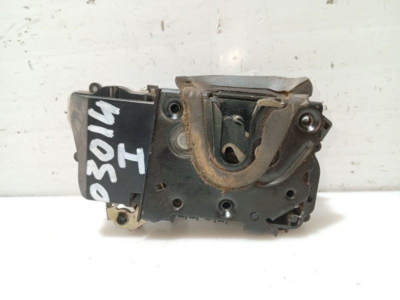 Recambio de cerradura puerta delantera izquierda para peugeot 607 (s1) básico referencia OEM IAM 9135G3  