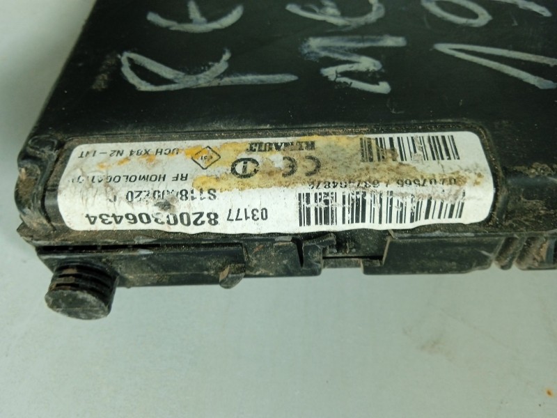 Recambio de centralita bsm para renault scenic ii authentique referencia OEM IAM 8200306434  S118400220G