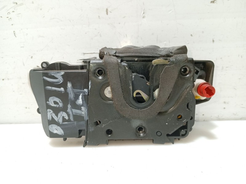 Recambio de cerradura puerta trasera izquierda para peugeot 607 (s1) básico referencia OEM IAM 913783  