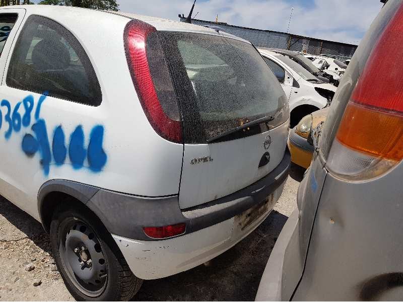 opel corsa c 1.0 12v cat (z 10 xe / lw3)   |   0.00 - ... | 2000 | 58 cv / 43 kw del año 2000