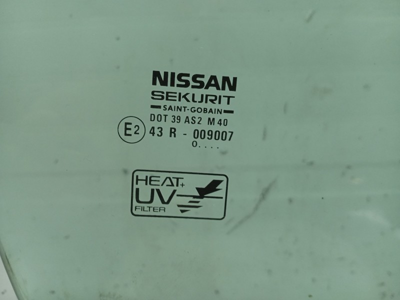Recambio de luna delantera derecha para nissan almera ii hatchback (n16) 2.2 di referencia OEM IAM 80300BM601 80300BM701 