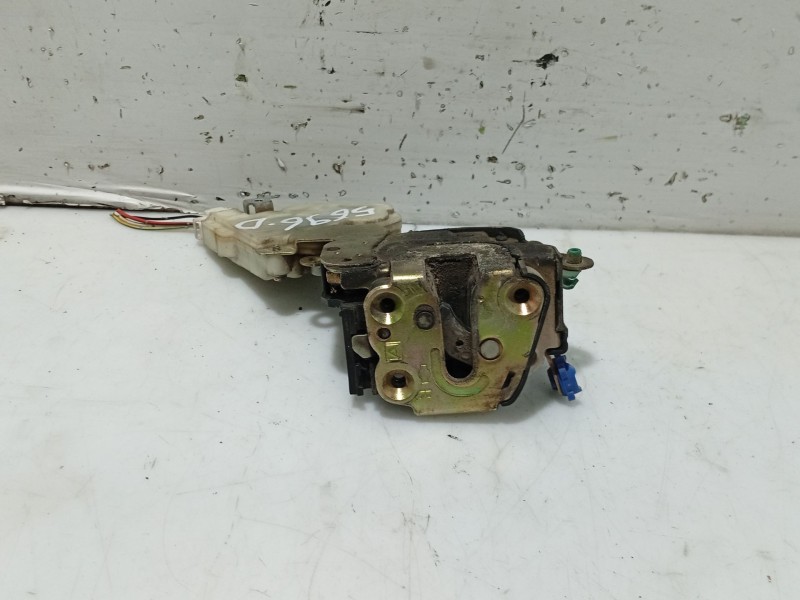 Recambio de cerradura puerta delantera derecha para nissan almera ii hatchback (n16) 2.2 di referencia OEM IAM 80502BM610  