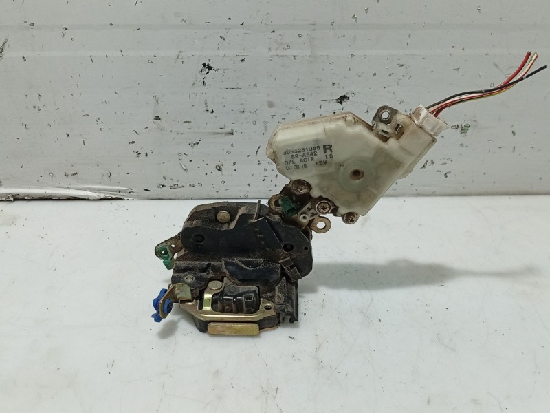 Recambio de cerradura puerta delantera derecha para nissan almera ii hatchback (n16) 2.2 di referencia OEM IAM 80502BM610  