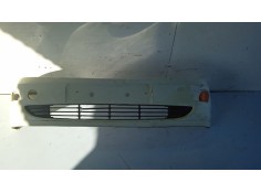 Recambio de paragolpes delantero central para ford focus berlina (cak) ambiente referencia OEM IAM 1233855