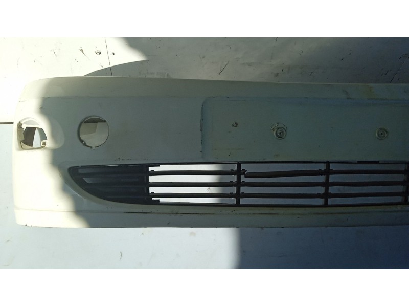 Recambio de paragolpes delantero central para ford focus berlina (cak) ambiente referencia OEM IAM 1233855  