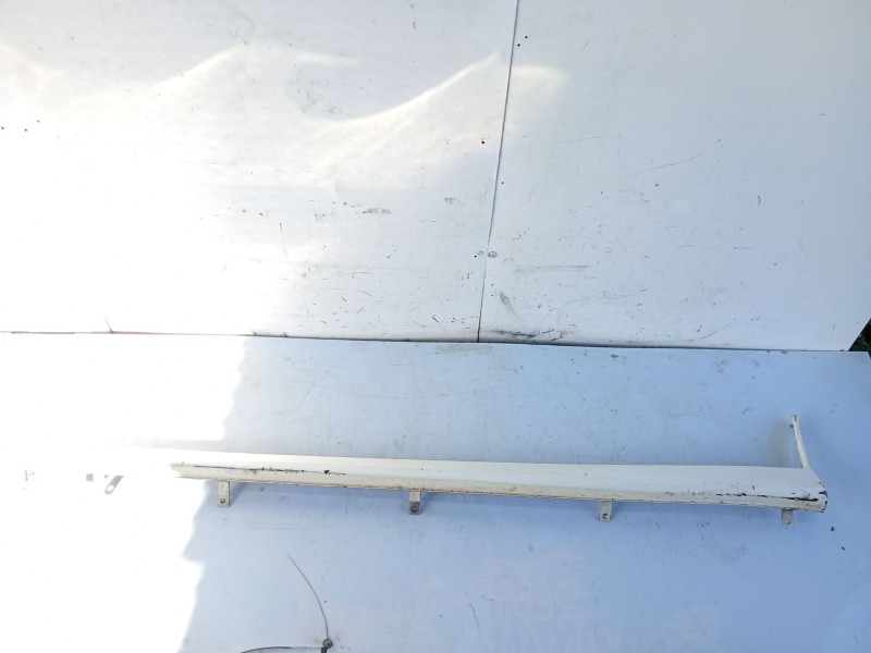 Recambio de faldon lateral para nissan almera ii hatchback (n16) 2.2 di referencia OEM IAM   