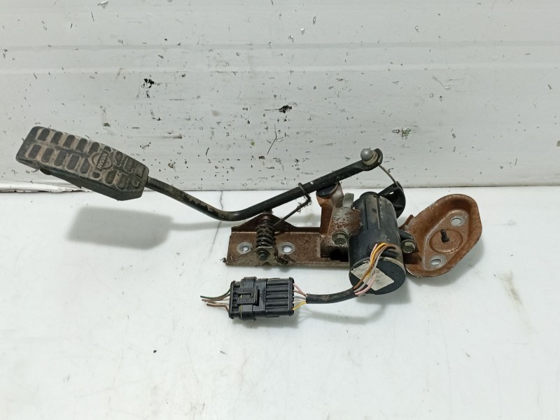 Recambio de potenciometro pedal para nissan almera ii hatchback (n16) 2.2 di referencia OEM IAM 0281002425  189195M300