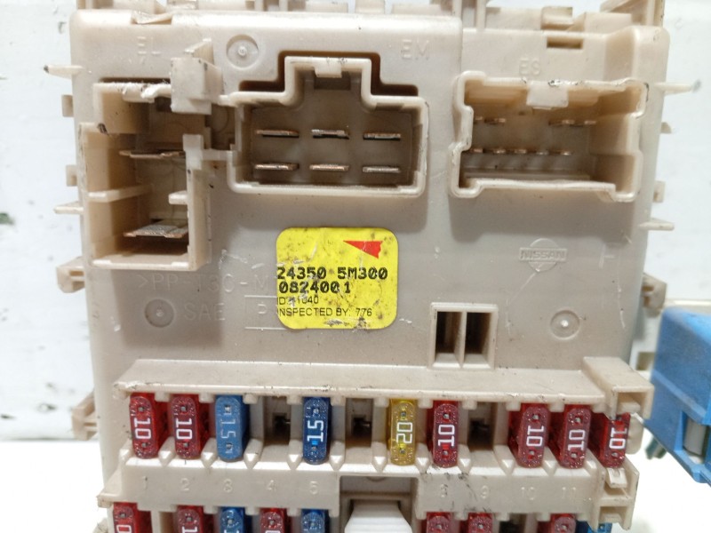 Recambio de caja reles / fusibles para nissan almera ii hatchback (n16) 2.2 di referencia OEM IAM 243505M300 0824001 