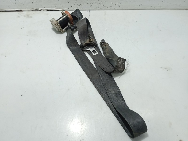 Recambio de cinturon seguridad trasero derecho para nissan almera ii hatchback (n16) 2.2 di referencia OEM IAM 88844BM400  