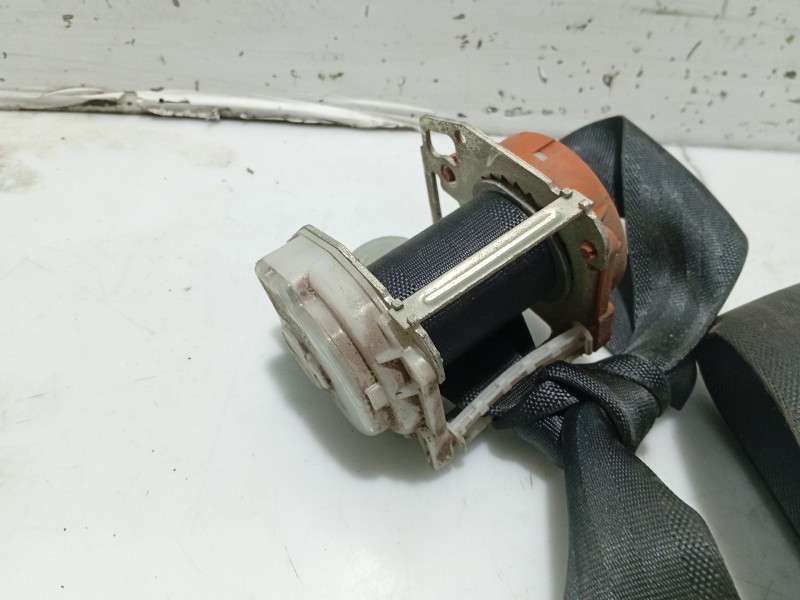 Recambio de cinturon seguridad trasero derecho para nissan almera ii hatchback (n16) 2.2 di referencia OEM IAM 88844BM400  