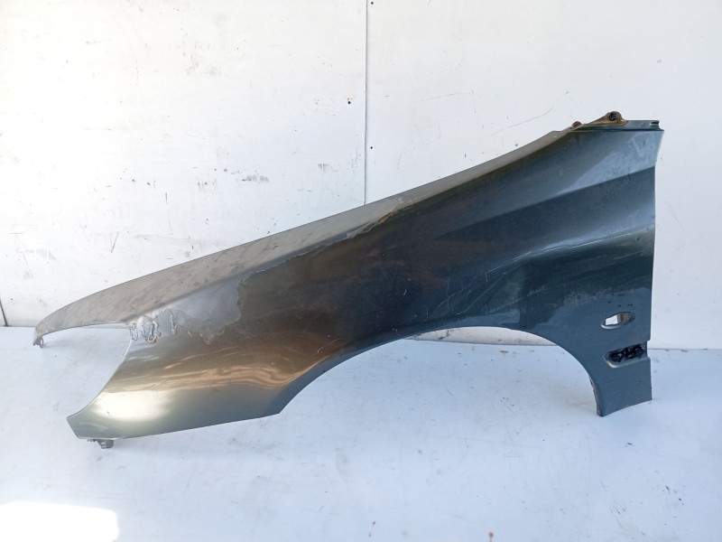 Recambio de aleta delantera izquierda para peugeot 607 (s1) básico referencia OEM IAM 7840N8  