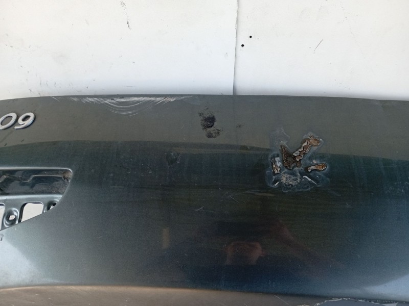 Recambio de porton trasero para peugeot 607 (s1) básico referencia OEM IAM 8701L2  