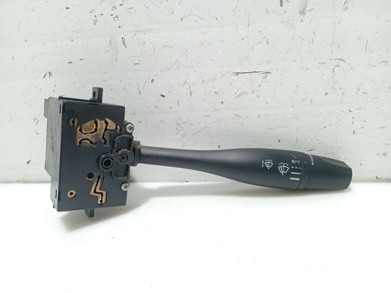 Recambio de mando limpia para nissan primera (p11) 2.0 16v referencia OEM IAM 255602F210  