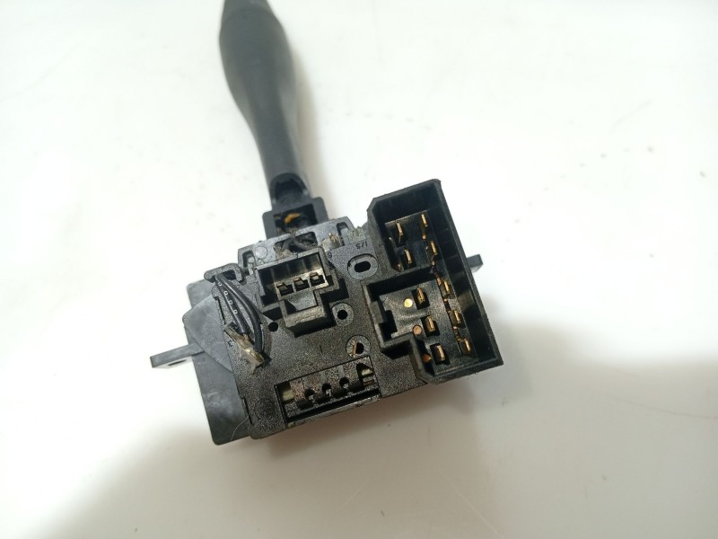 Recambio de mando limpia para nissan primera (p11) 2.0 16v referencia OEM IAM 255602F210  