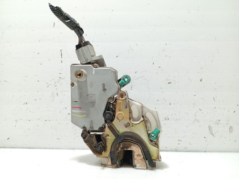 Recambio de cerradura puerta trasera derecha para nissan primera (p11) 2.0 16v referencia OEM IAM 825029F511  